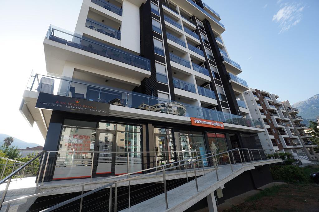 Budva Bay Breeze Apartments Eksteriør bilde