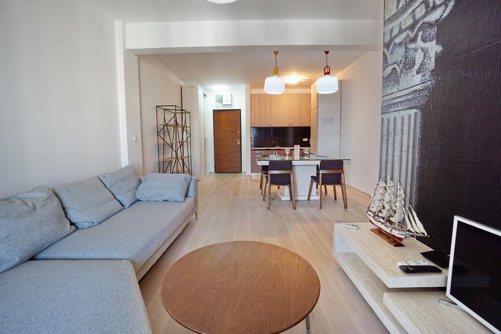 Budva Bay Breeze Apartments Eksteriør bilde