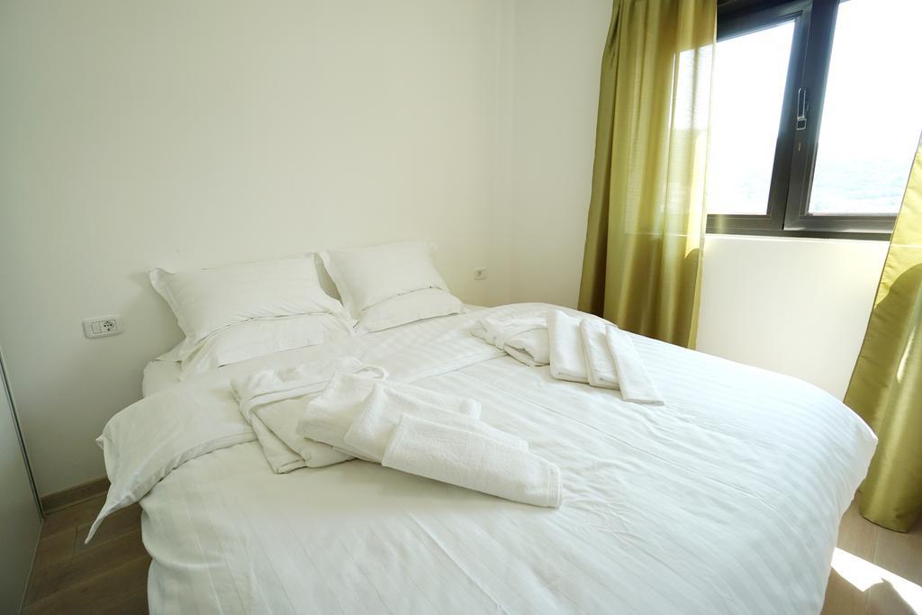 Budva Bay Breeze Apartments Eksteriør bilde