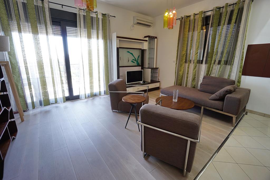 Budva Bay Breeze Apartments Eksteriør bilde