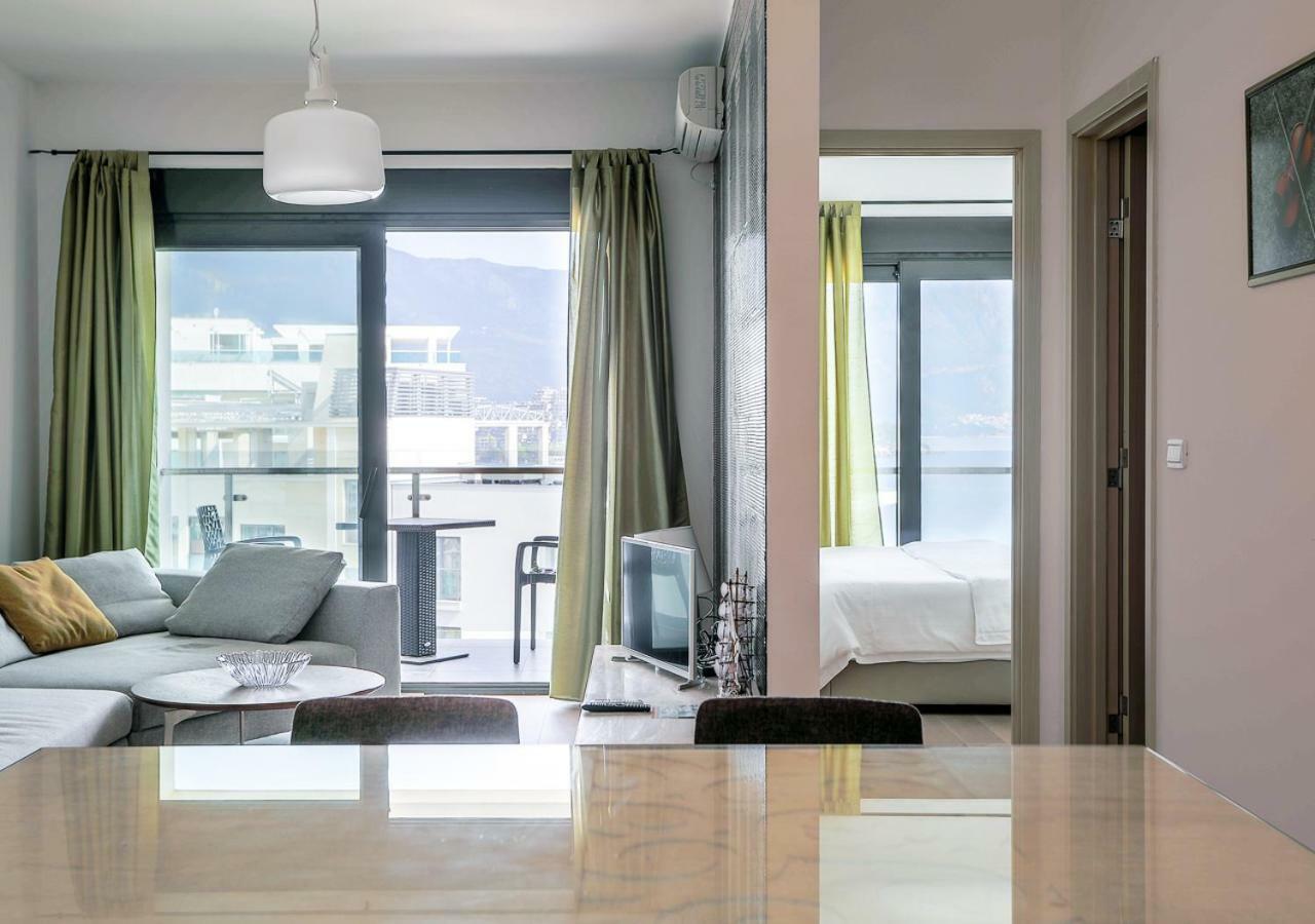 Budva Bay Breeze Apartments Eksteriør bilde