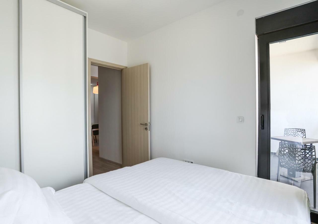 Budva Bay Breeze Apartments Eksteriør bilde