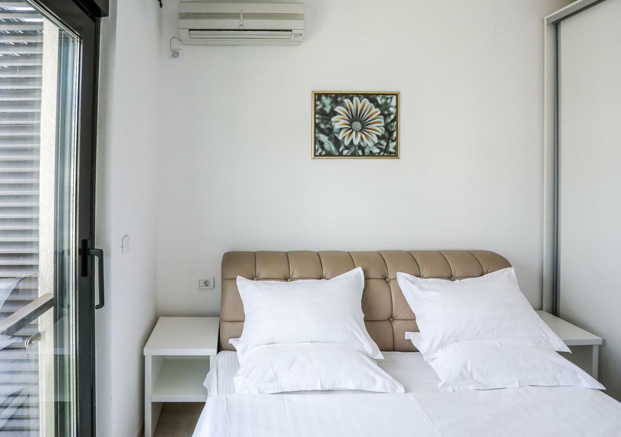 Budva Bay Breeze Apartments Eksteriør bilde